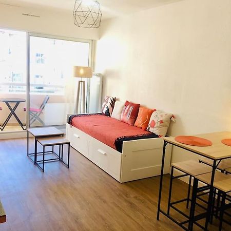 "Axel 8" Studio proche gare avec balcon Appartamento Sète Esterno foto